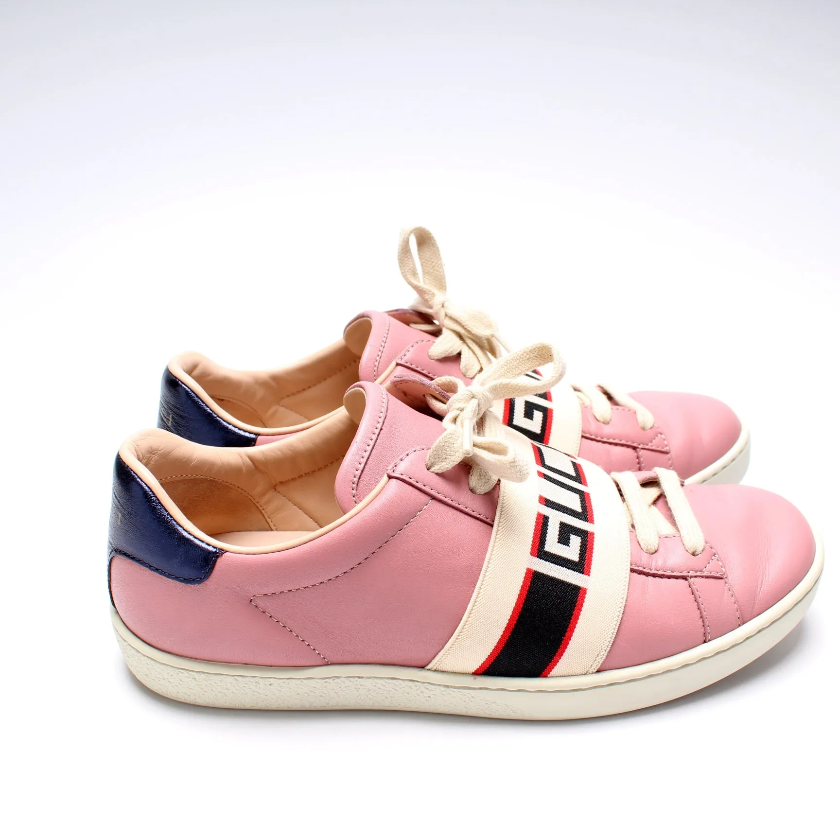 Ace Sneakers Size 37