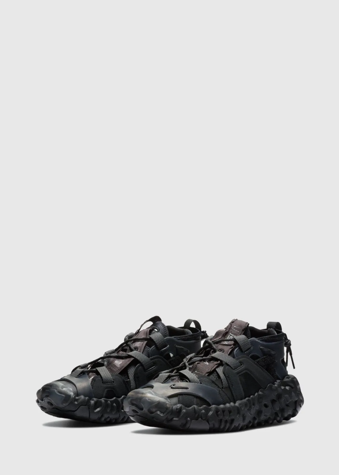 NIKE: ISPA OVERREACT SANDAL [BLACK]