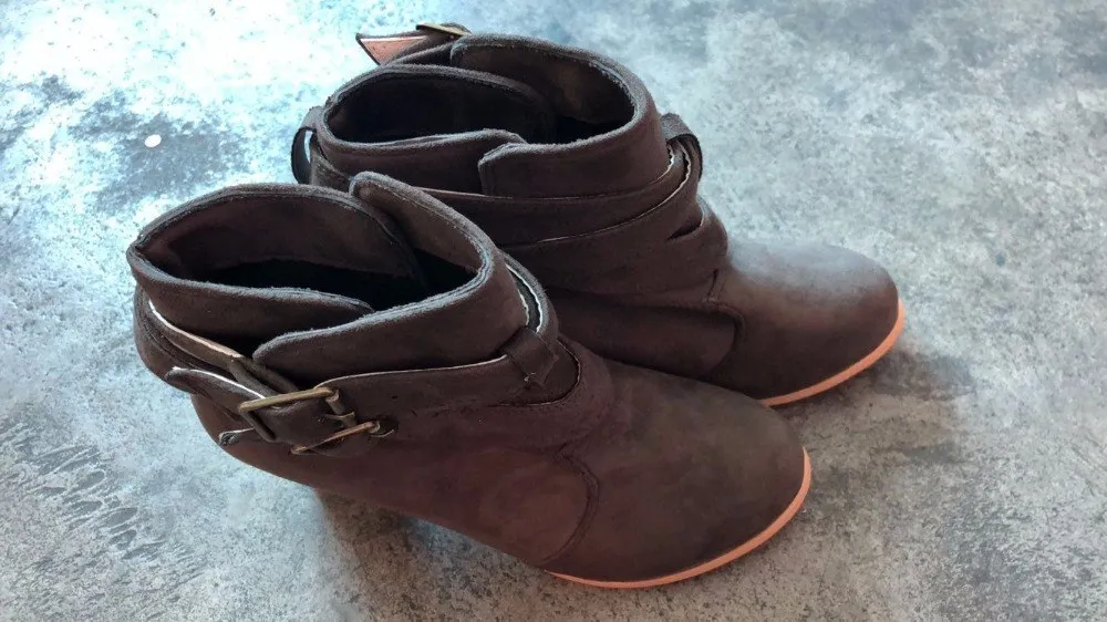 Women's Autumn/Winter Soft Leather Mid-Heeled Ankle Boots