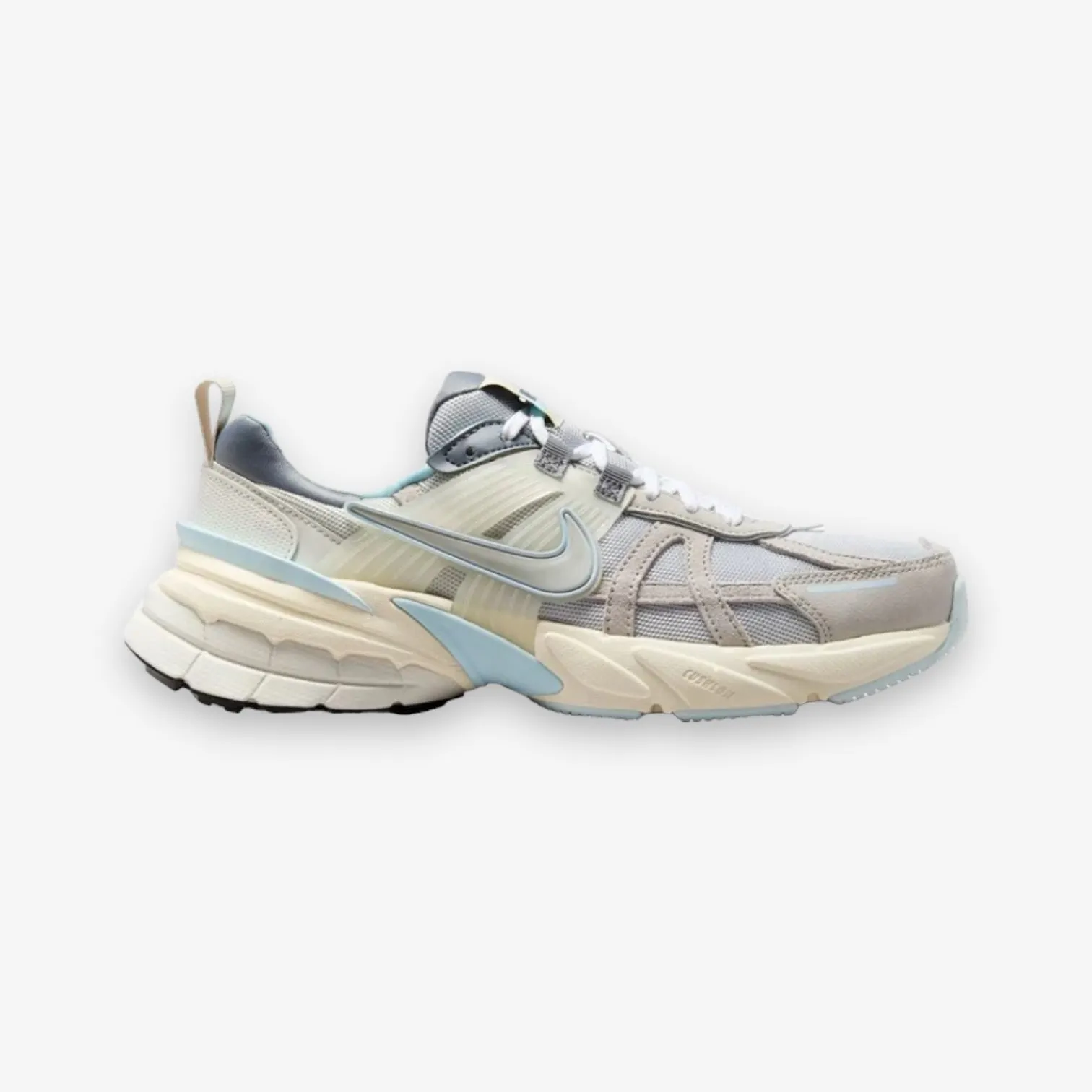 Women's Nike V2K Run Light Bone MTLC Platinum FZ3596-072